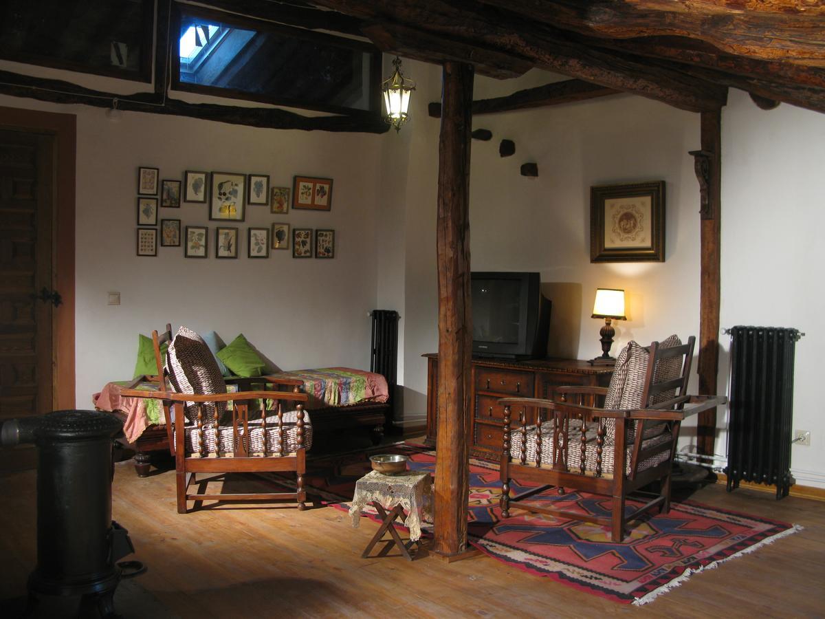La Carpinteria Casa Rural Romanones Exterior foto